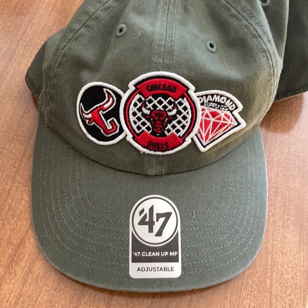 Chicago Bulls x Diamond Supply Co. 47’